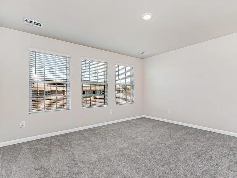 15741 Country House St — Photo 11
