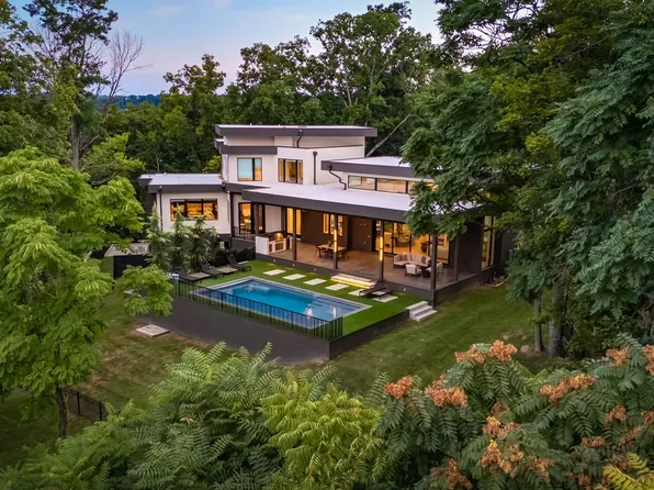663 Hunters Trl, Nashville, TN 37209