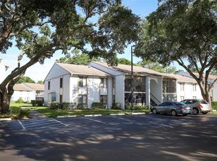 954 Courtyard Ln UNIT 52, Orlando, FL 32825