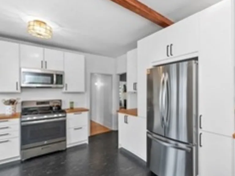 107 Adena Rd #105 — Photo 3
