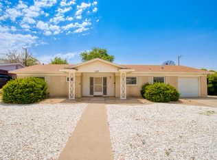 220 Nimbus Rd, El Paso, TX 79912