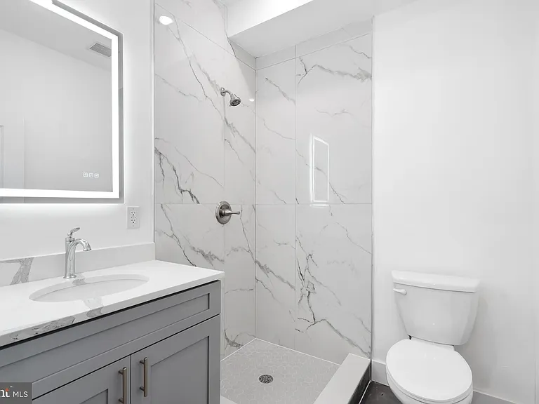 1620 N Bailey St #22-2 — Photo 17
