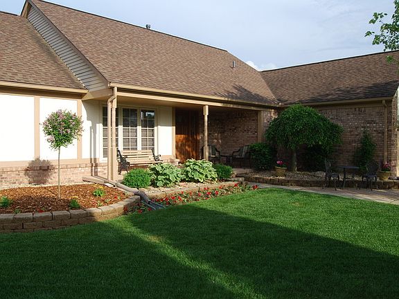 2nd image of 5254 Crowfoot Dr