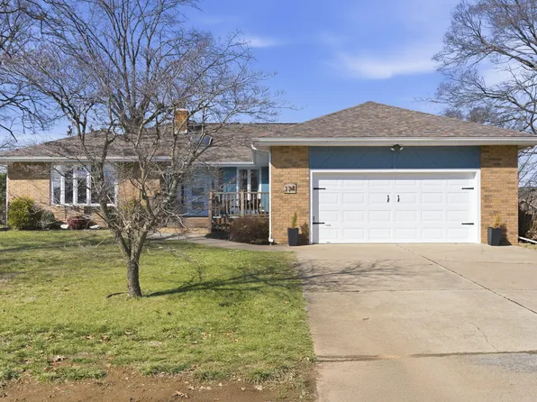 174 Lakeshore Drive S, Blue Eye, MO 65611