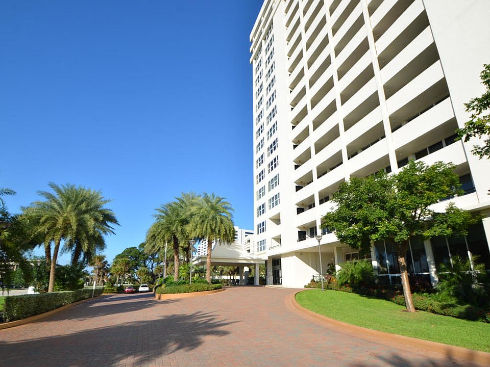 Home For Sale In Whitehall