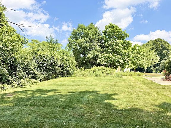 5th image of 875 Anthony LANE