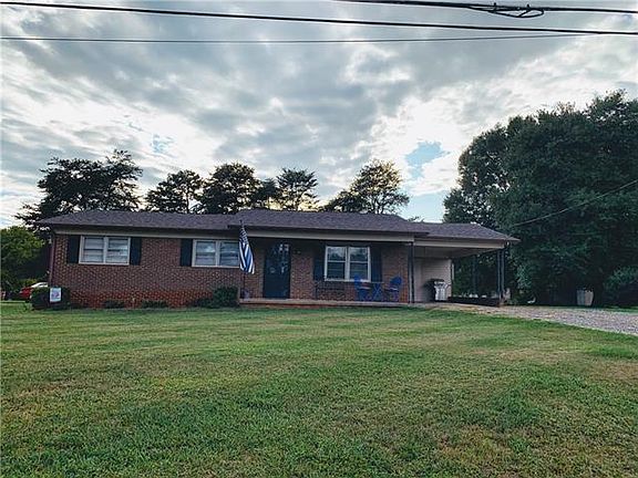 2nd image of 235 Shumaker Dr