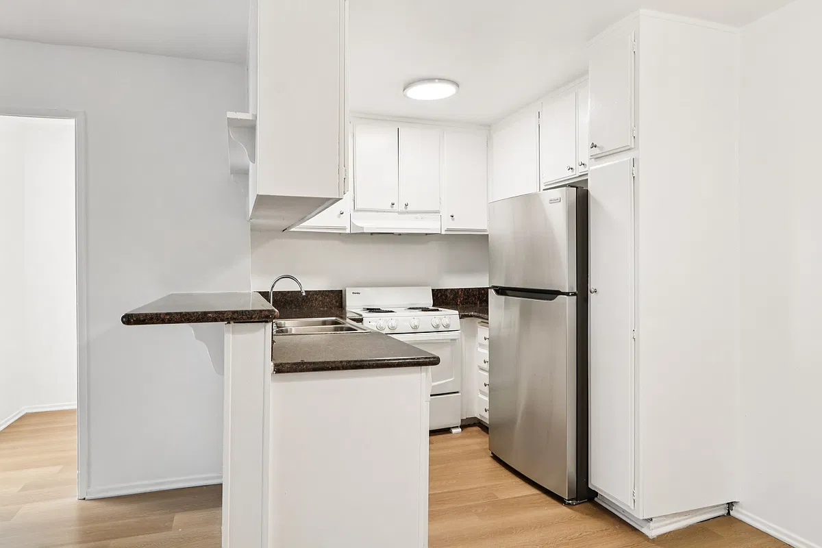 Floor plan 1 Bedroom. 1 Bathroom. 0 Half