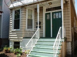 3452 N Damen Ave #1, Chicago, IL 60618