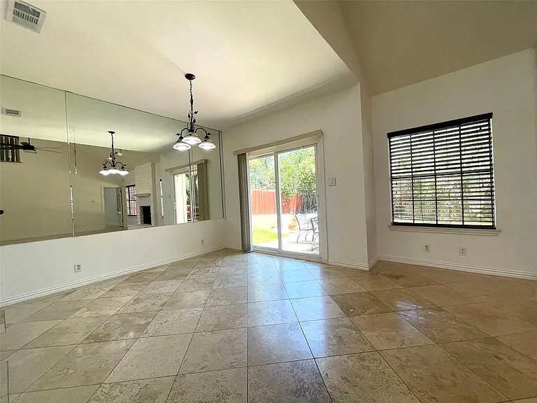 10431 Scotland Well Dr — Photo 14