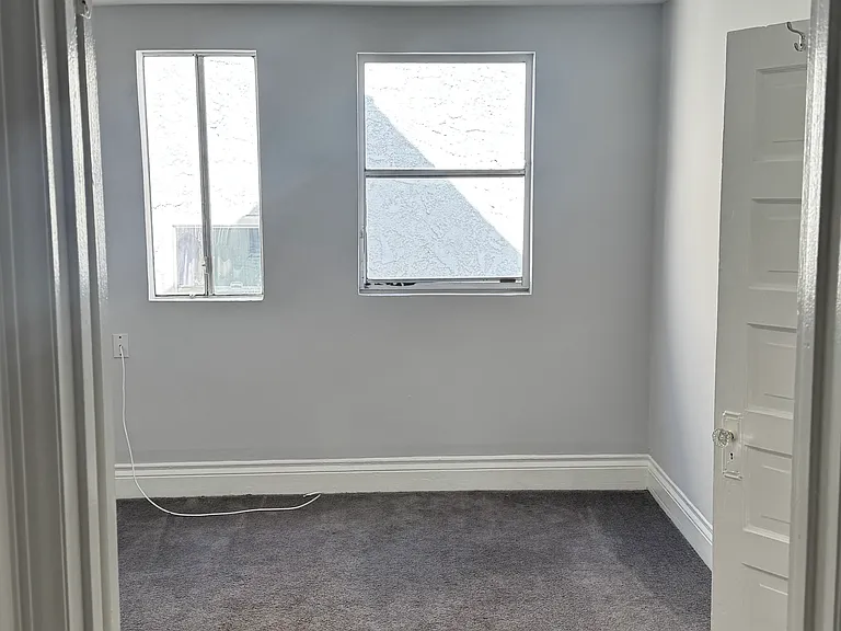 1755 Pine Ave #A — Photo 17