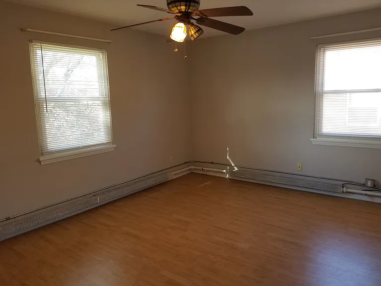 13789 Cedar Rd #300 — Photo 10