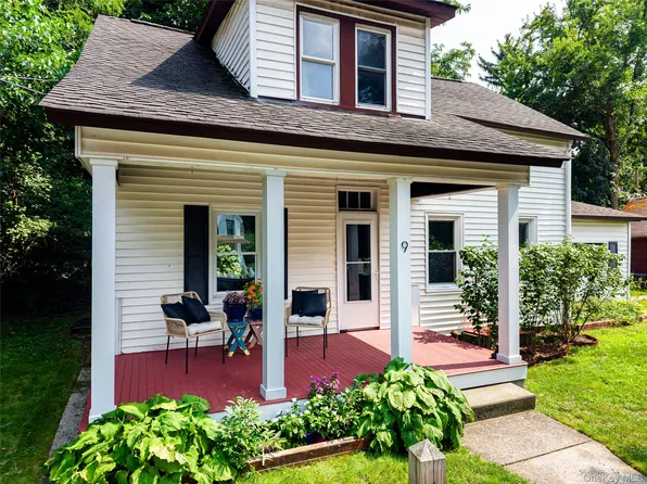 9 Washington Avenue, Beacon, NY 12508