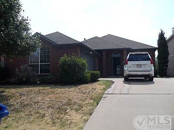 1st image of 1848 Carver Dr