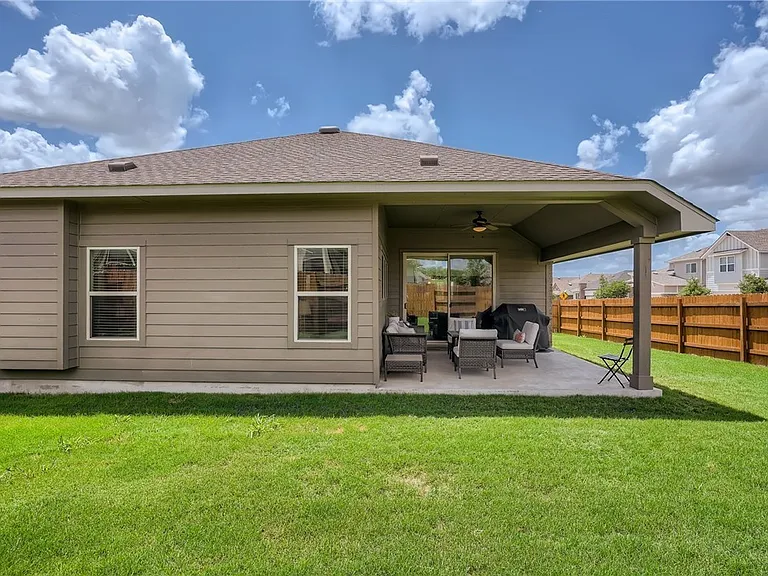 7301 Coit Rd — Photo 24
