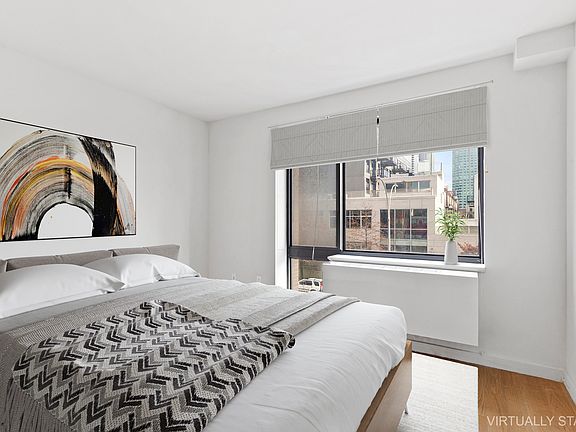5th image of 4472 11th St #308