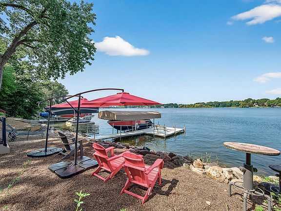 5th image of 15408 Red Oaks Rd SE