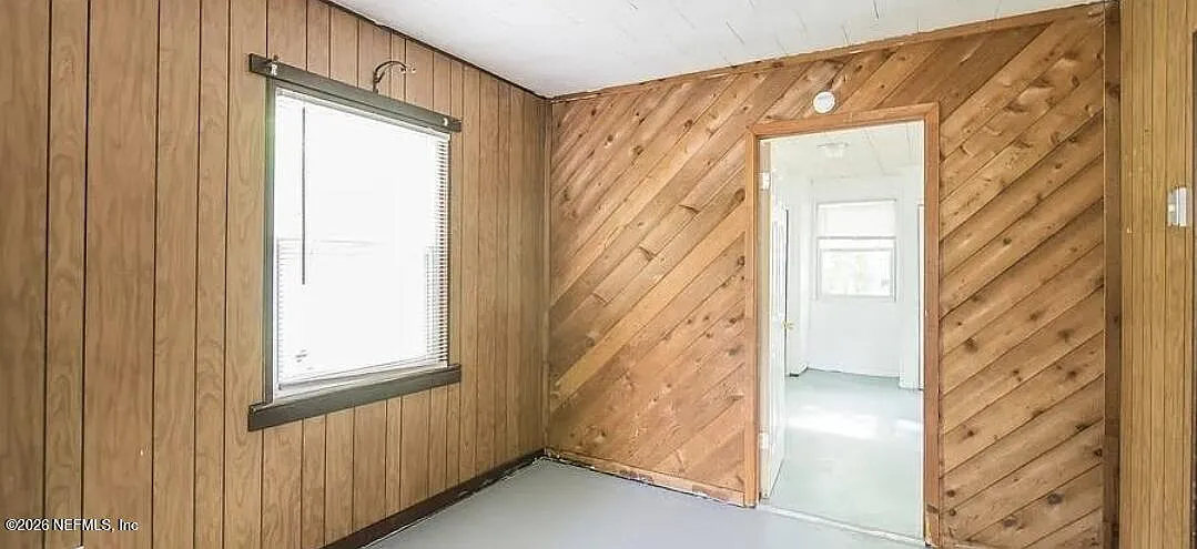 3 bed, 1.0 bath, 1101 sqft, $1,500 — Photo 3
