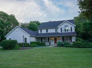 10347 Geneva Dr, Roscoe, IL 61073