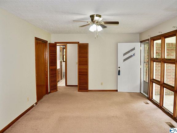 5th image of 226 12th St NW