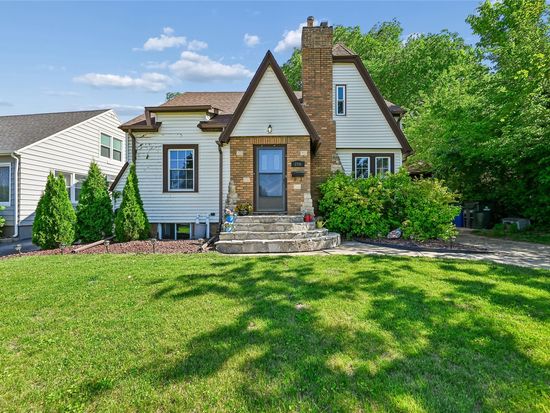 238 24th Street Dr SE, Cedar Rapids, IA 52403