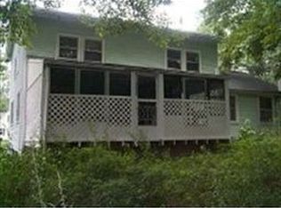 96 Forrest St, Plaistow, NH 03865