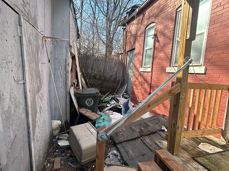 2028 E Prairie Ave — Photo 10
