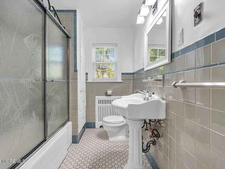 37 Highland Ave — Photo 28