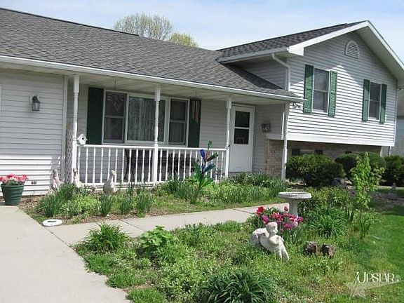 2nd image of 24855 Corbin Dr