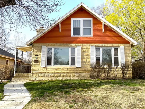 405 NE 8th St, Abilene, KS 67410