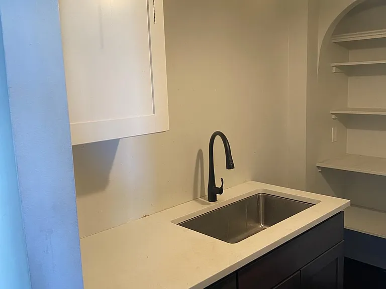 235 Partition St #1 — Photo 7