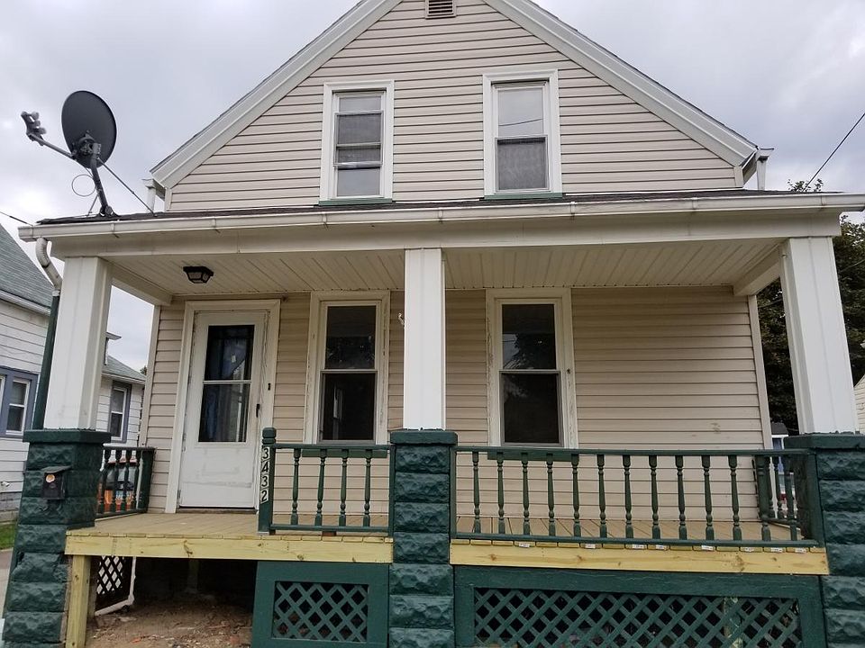 1st image of 3432 W 62nd St