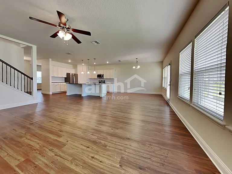 3312 Roundabout Dr — Photo 7