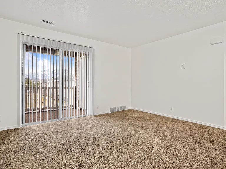 Stonebridge Apartments — Photo 7