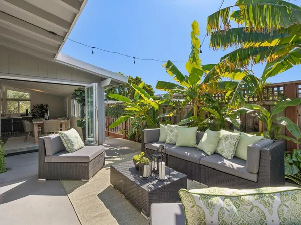 28 Royal Ct Court, San Rafael, CA 94901