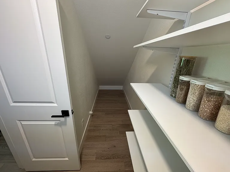 Pantry. Part 2.