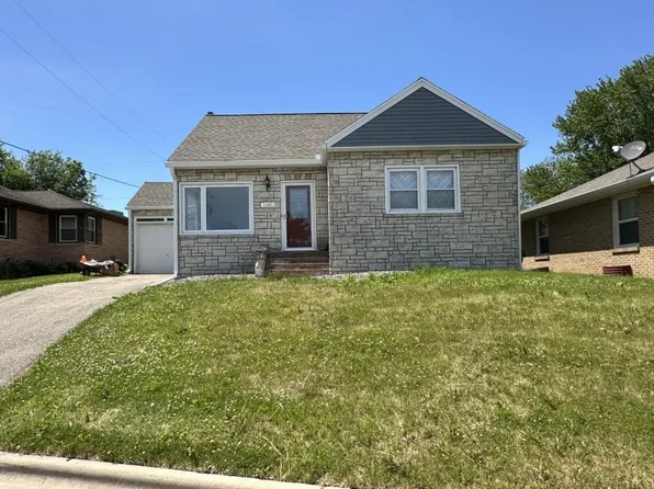 1080 Nachreiner Ave, Plain, WI 53577
