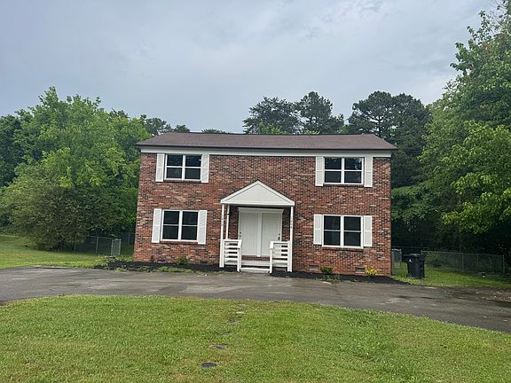 4th image of 1208 Park Hill Cir NW