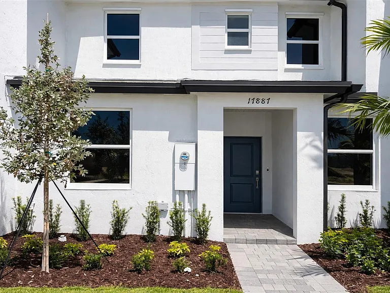 17887 SW 356th Ter #17887 — Photo 1