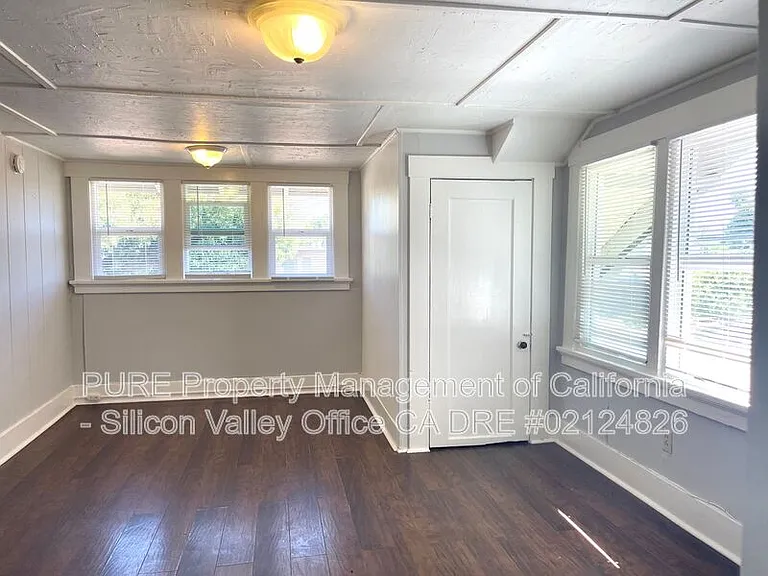 373 Richmond Ave #4 — Photo 6