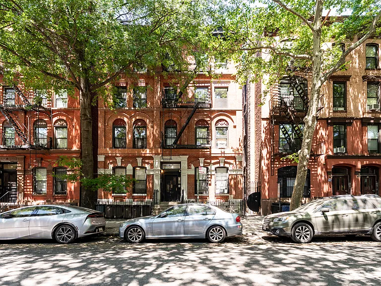 53 Clifton Pl #4D — Photo 12