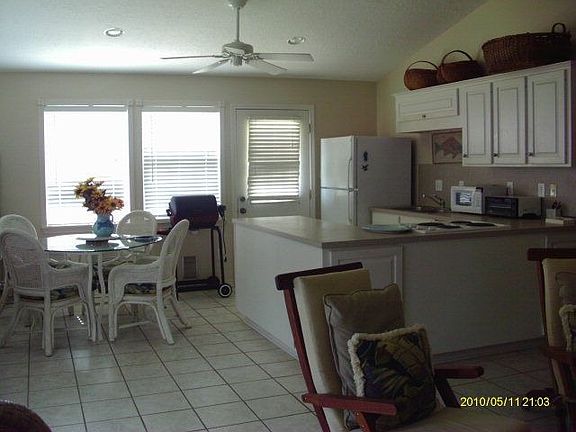 5th image of 1312 W Bay Ave