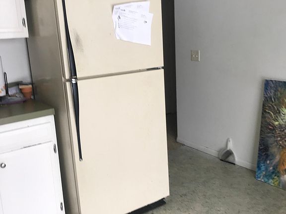 5th image of 2500 Woodcliff Ave SE