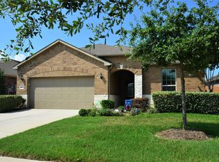 1613 Cavallo Pass Ln, League City, TX 77573