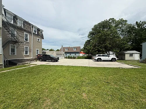 919 12th Ave Photo 1
