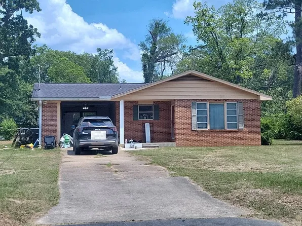 2101 Wimbledon Dr, Thomasville, GA 31792