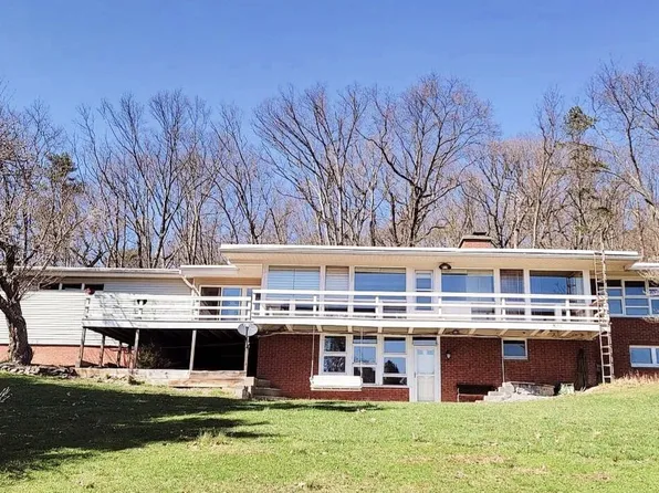 20 Welsh Rd, Danville, PA 17821