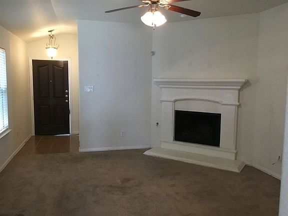 3rd image of 2716 Bretton Wood Dr