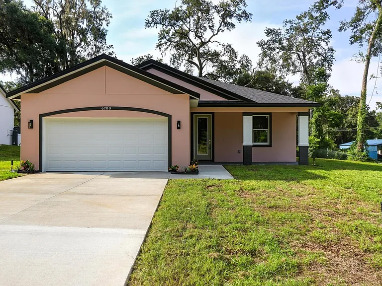 6700 E Crimson Ln — Photo 2