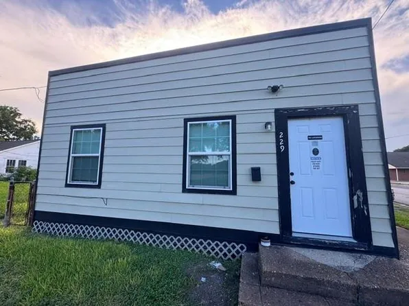 2507 3rd Ave N, Texas City, TX 77590